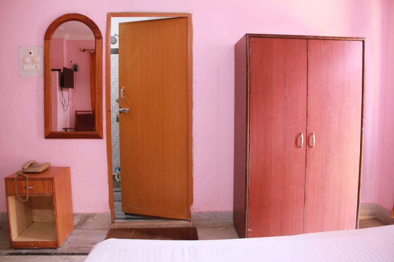 Hotel Sambit Palace Puri Hotel